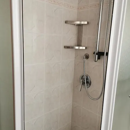 Casa Di Ale E Bea Apartman Dervio