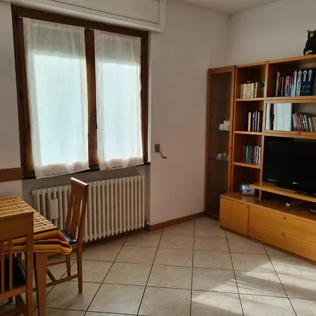 Casa Di Ale E Bea Lägenhet Dervio